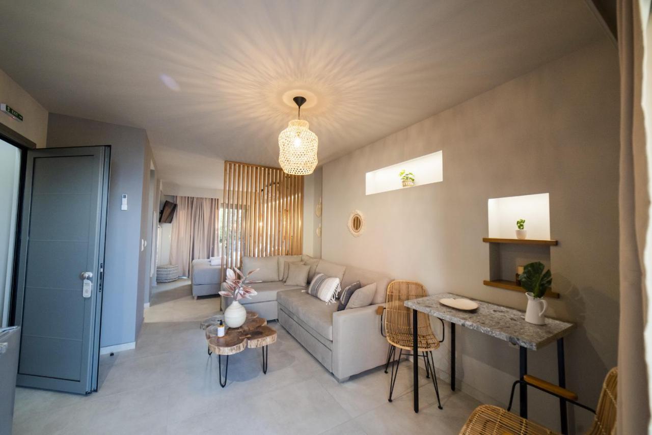 Dhiminio Theros Suites المظهر الخارجي الصورة