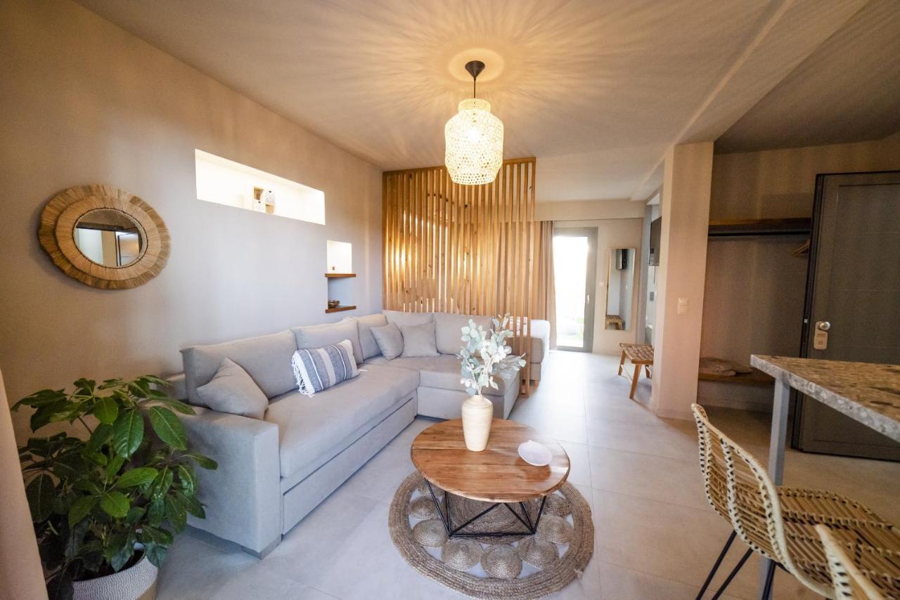 Dhiminio Theros Suites المظهر الخارجي الصورة