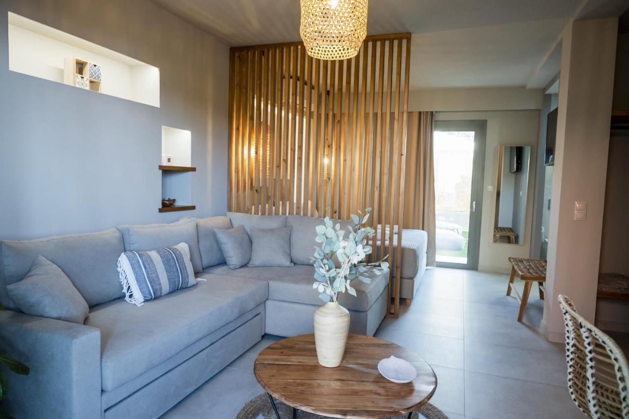 Dhiminio Theros Suites المظهر الخارجي الصورة